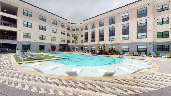 Bellrock Memorial apartments — community photo - Bellrock Memorial