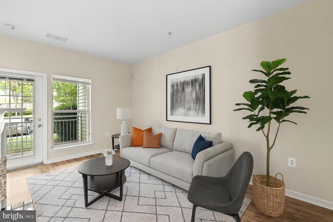 Foto del edificio - 2911 Deer Hollow Way