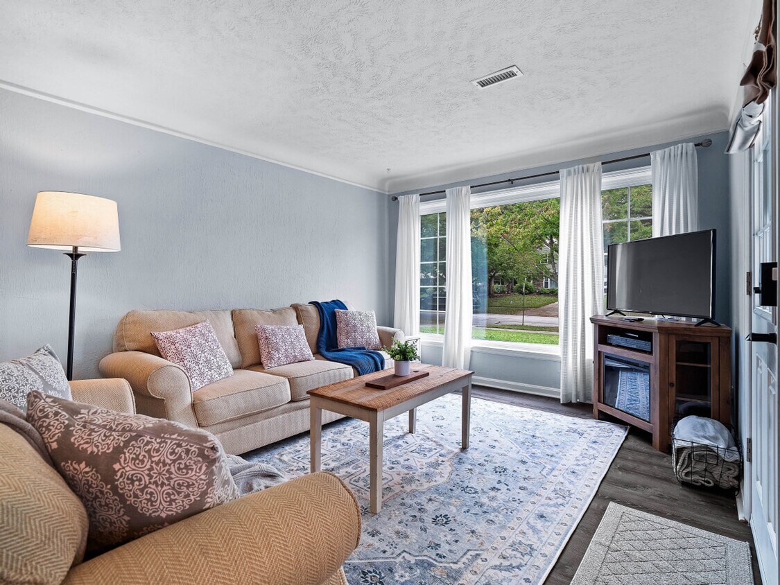 Foto principal - 6771 Greenleaf Ave
