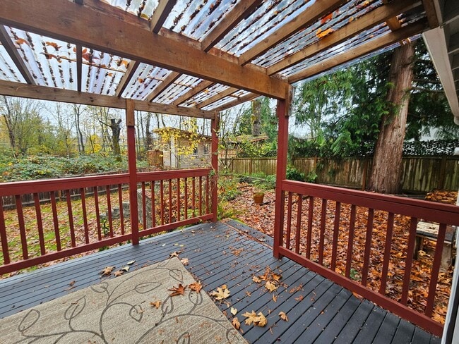 Photo - 3 Bedroom 1.5 Bathroom Single Family Home ...