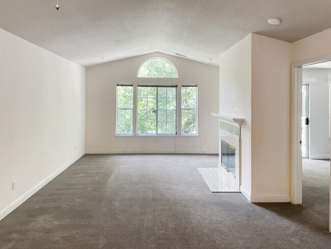 Foto del edificio - 2 br, 2 bath House - 19 Little Creek Lane