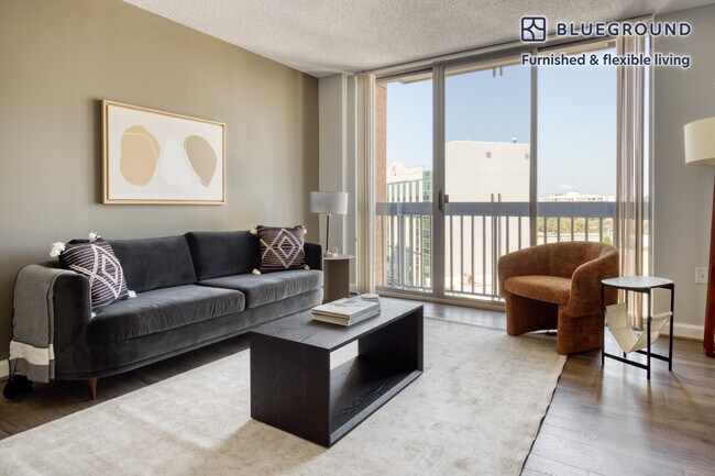 Foto del edificio - 4835 Cordell Ave