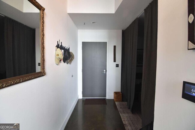 Foto del edificio - 845 Spring St NW