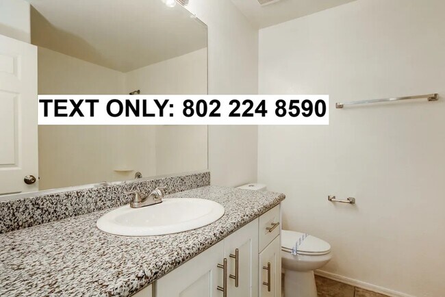 Building Photo - 15905 W Cottonwood St