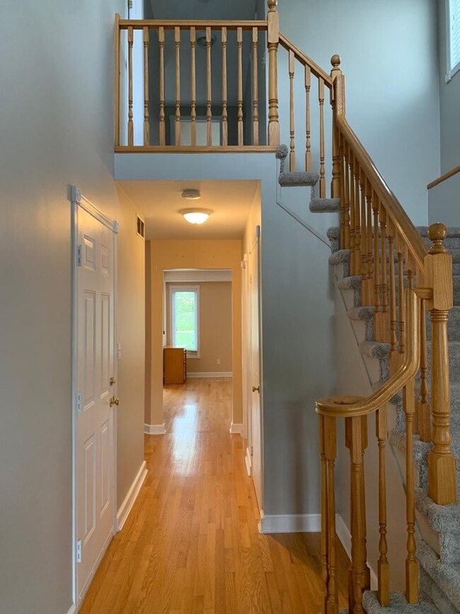 Building Photo - 646 Basswood St