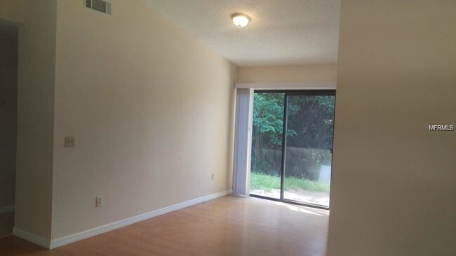 Building Photo - 2361 Greenbrier St