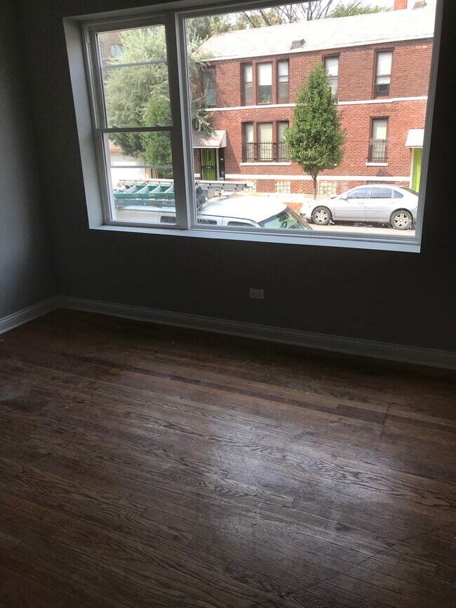Foto del edificio - 7200 S Woodlawn Ave