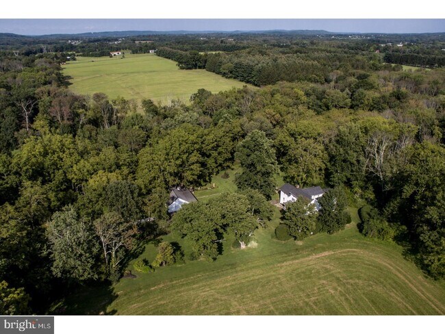 Foto del edificio - 3609 Creamery Rd