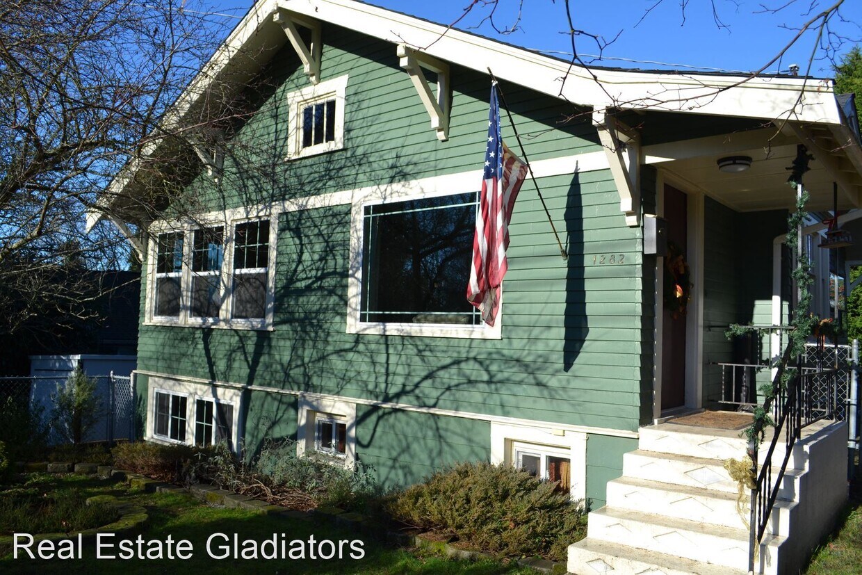 1282 SW Othello St, Seattle, WA 98106