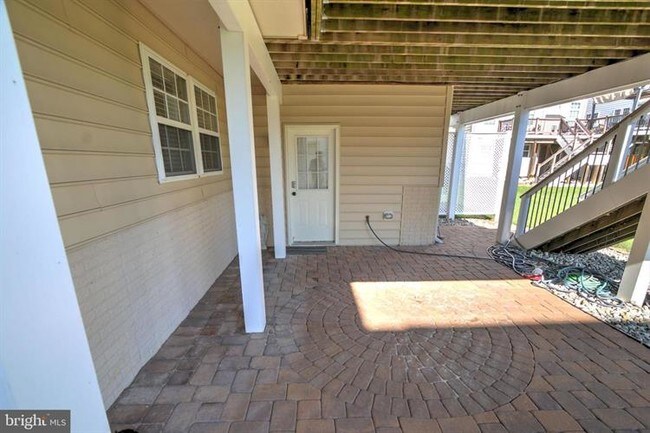 Foto del edificio - 1693 Winterwood Ct