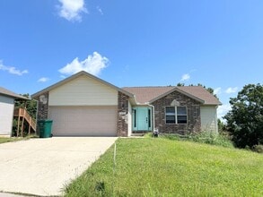 Building Photo - 16271 Heartland Ln