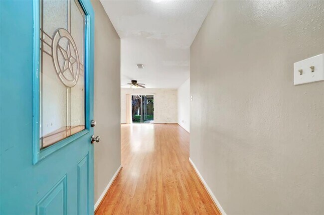 Foto del edificio - 9614 E Withers Way Cir