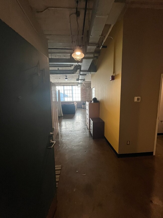 Photo - 201 Hull St Apartment