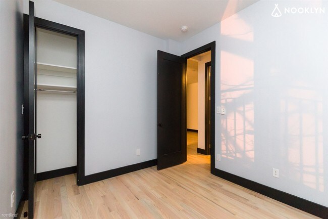 Building Photo - 2 br, 1 bath  - 1544 Nostrand Ave