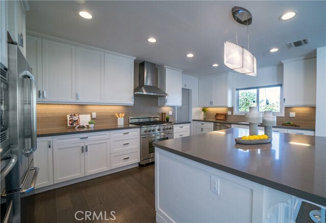 Building Photo - 753 Claymont Dr