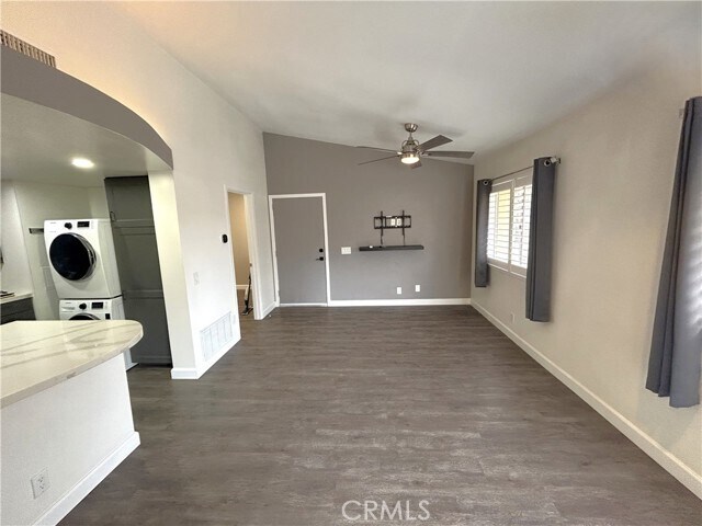 Foto del edificio - 3719 Oak Creek Dr