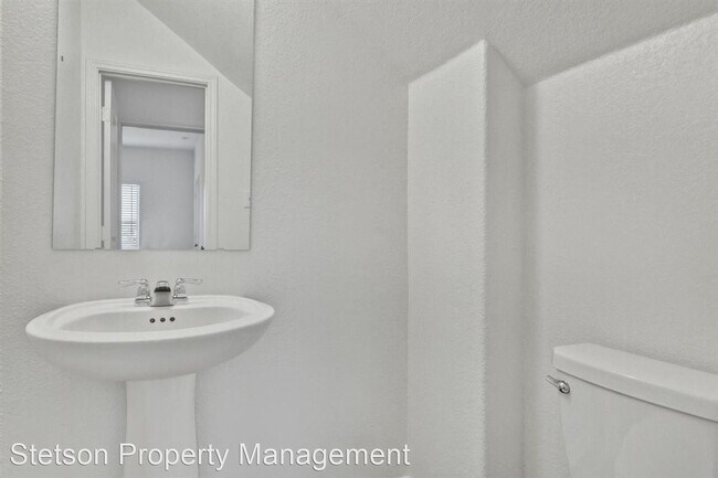 Building Photo - 4 br, 2.5 bath House - 21517 Quick Fox Dr