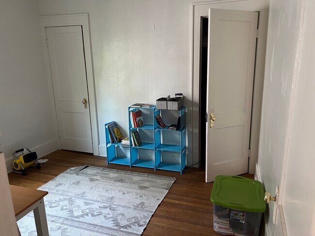 Bedroom 2 - 734 Allen St