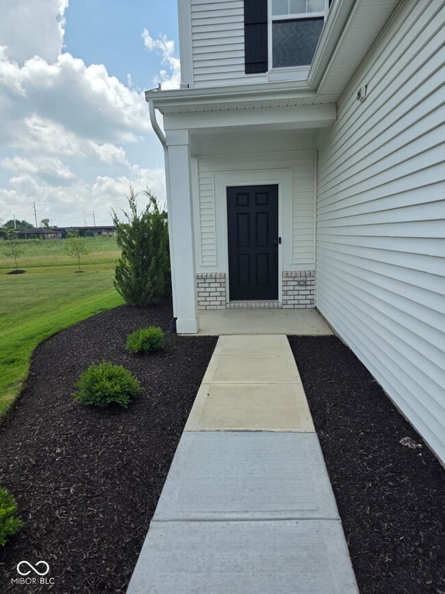 Building Photo - 10715 Mangrove Dr
