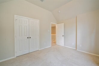 Building Photo - 8811 Sun Haven Ln