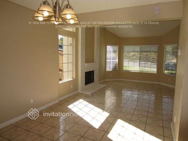 Foto del edificio - 24644 Wind Flower Dr