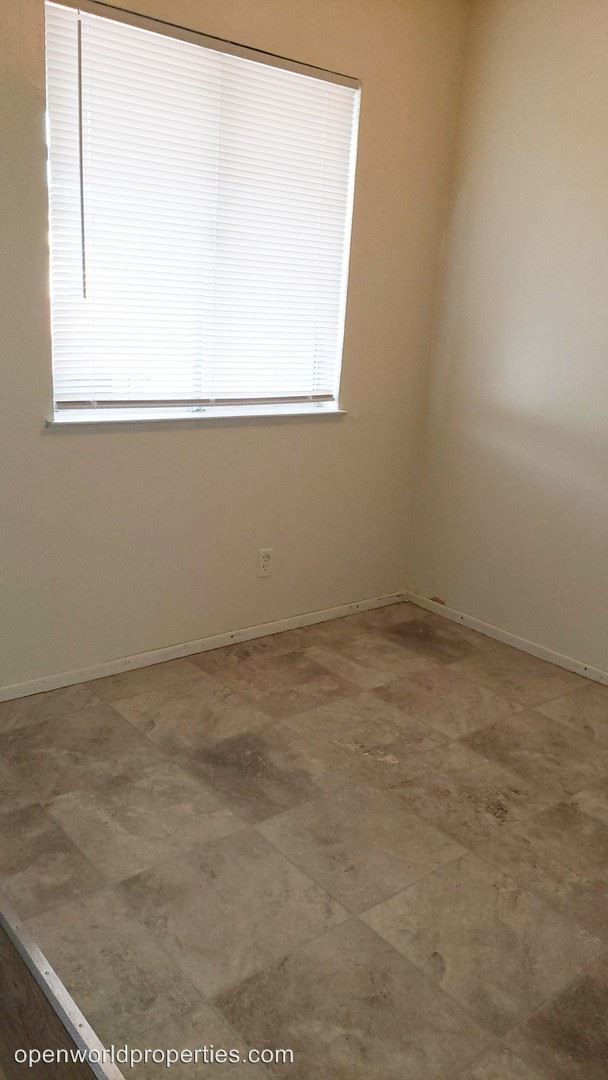 Building Photo - 14761 San Pablo Ave