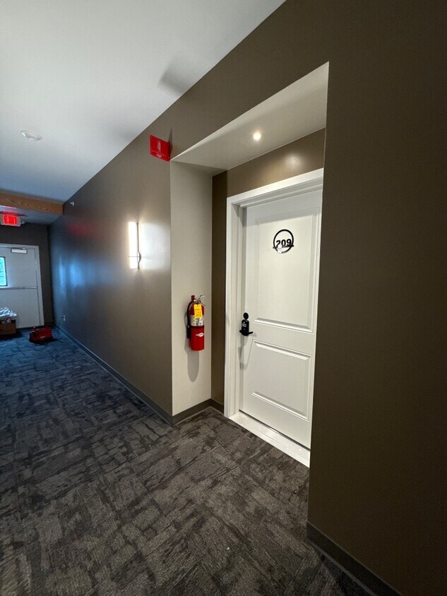 Foto principal - 2305 Ave G