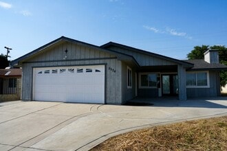 Building Photo - 8524 Haupt Ave