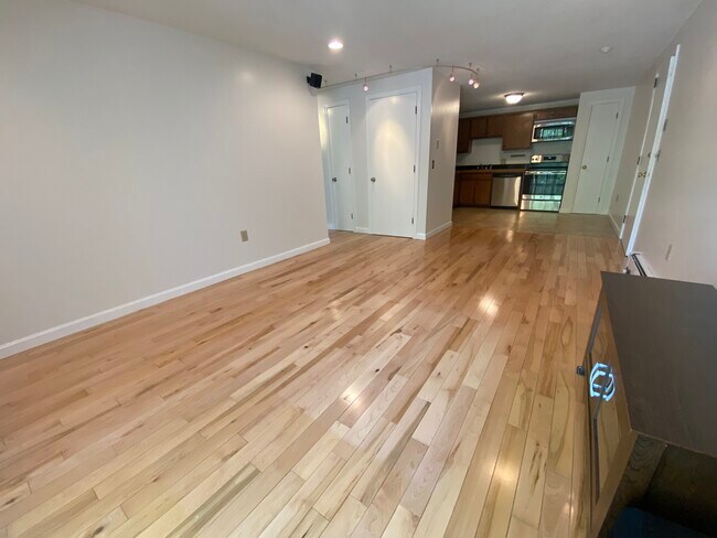 Foto del edificio - 609 White Cedar Blvd