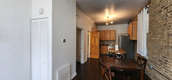 Foto del edificio - 1224 N Cleaver St