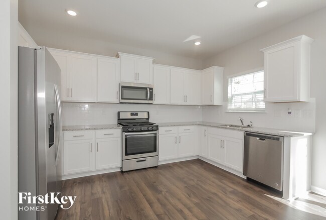 Foto del edificio - 7132 Pennyroyal Wy