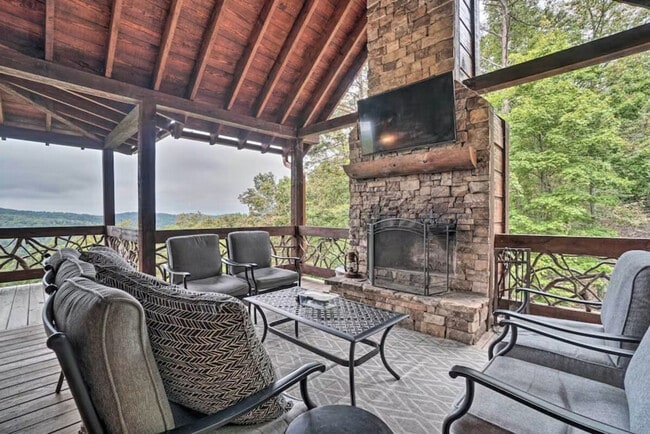 Building Photo - 40 Green Ridge Mountain