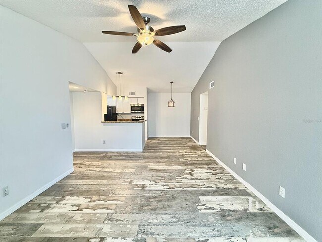 Foto del edificio - 5128 Conroy Rd