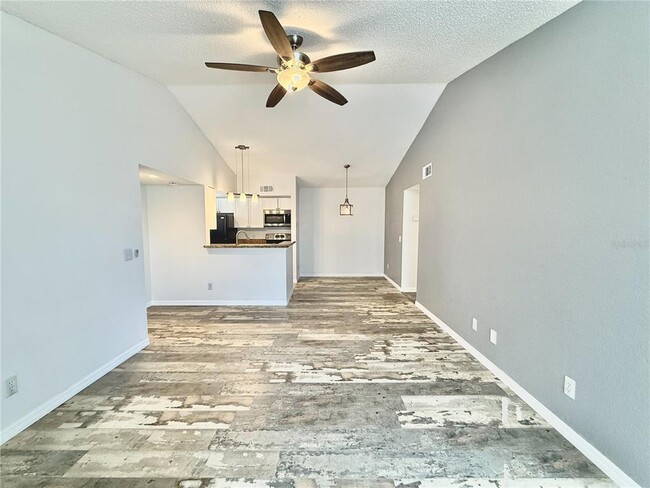 Building Photo - 5128 Conroy Rd