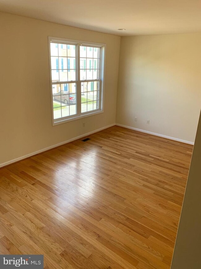 431 W Baltimore St, Greencastle, PA 17225 Townhome Rentals in