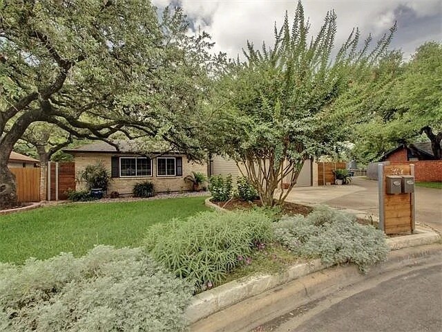 Foto principal - 3607 Summit Bend