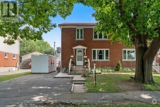 Building Photo - 1350 Leaside Ave