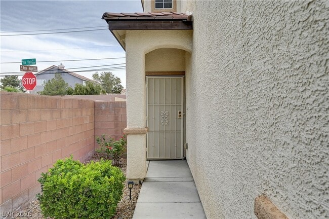 Foto del edificio - 5663 Foxglove Fields St