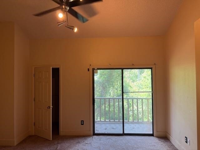 Foto del edificio - 1738 Beechwood Cir S