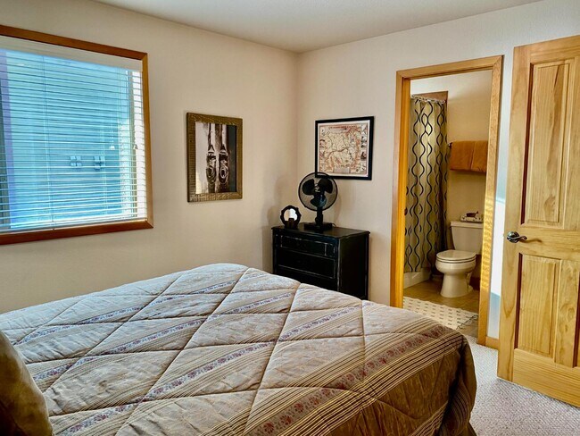 Foto del edificio - 102 Sawyer Cir