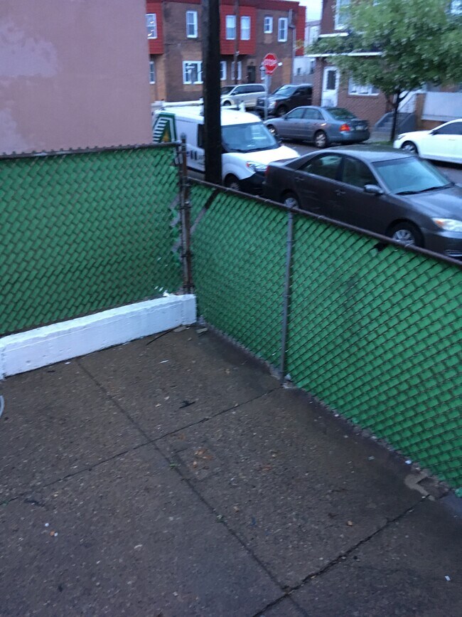 Building Photo - 3296 Tilton St