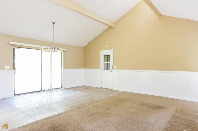 Building Photo - 3513 Warwick Way