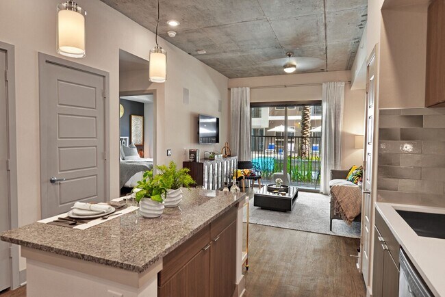 Foto del edificio - Walkable Living in Montrose - 1 Month Free!