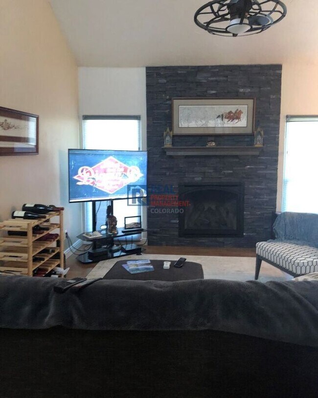 Foto del edificio - 6474 Pinewood Dr