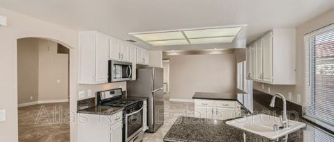 Foto del edificio - 4636 Bradpoint Dr