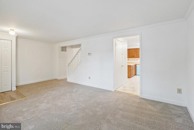 Building Photo - 13221 Black Walnut Ct