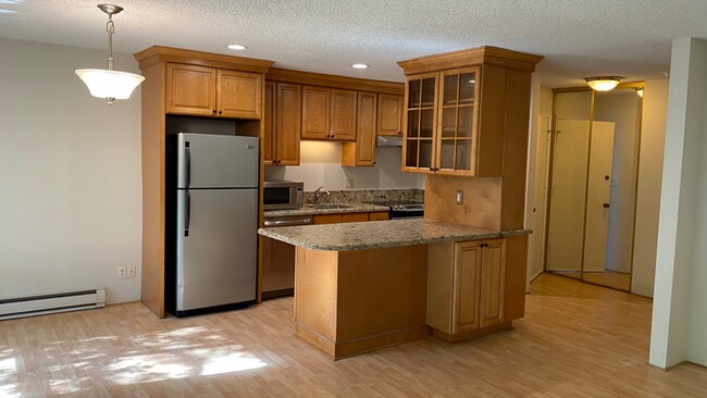 Foto del edificio - 1036 Oak Grove Rd