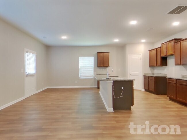 Foto del edificio - 3530 Ridge Hill Pkwy