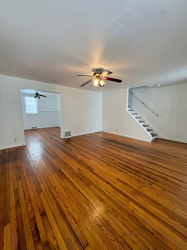 Building Photo - 118 Atlas Dr