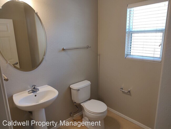 Foto del edificio - 3 br, 2.5 bath House - 18768 S Avenida Rio...